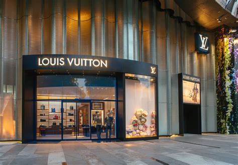 louis vuitton showroom in pune